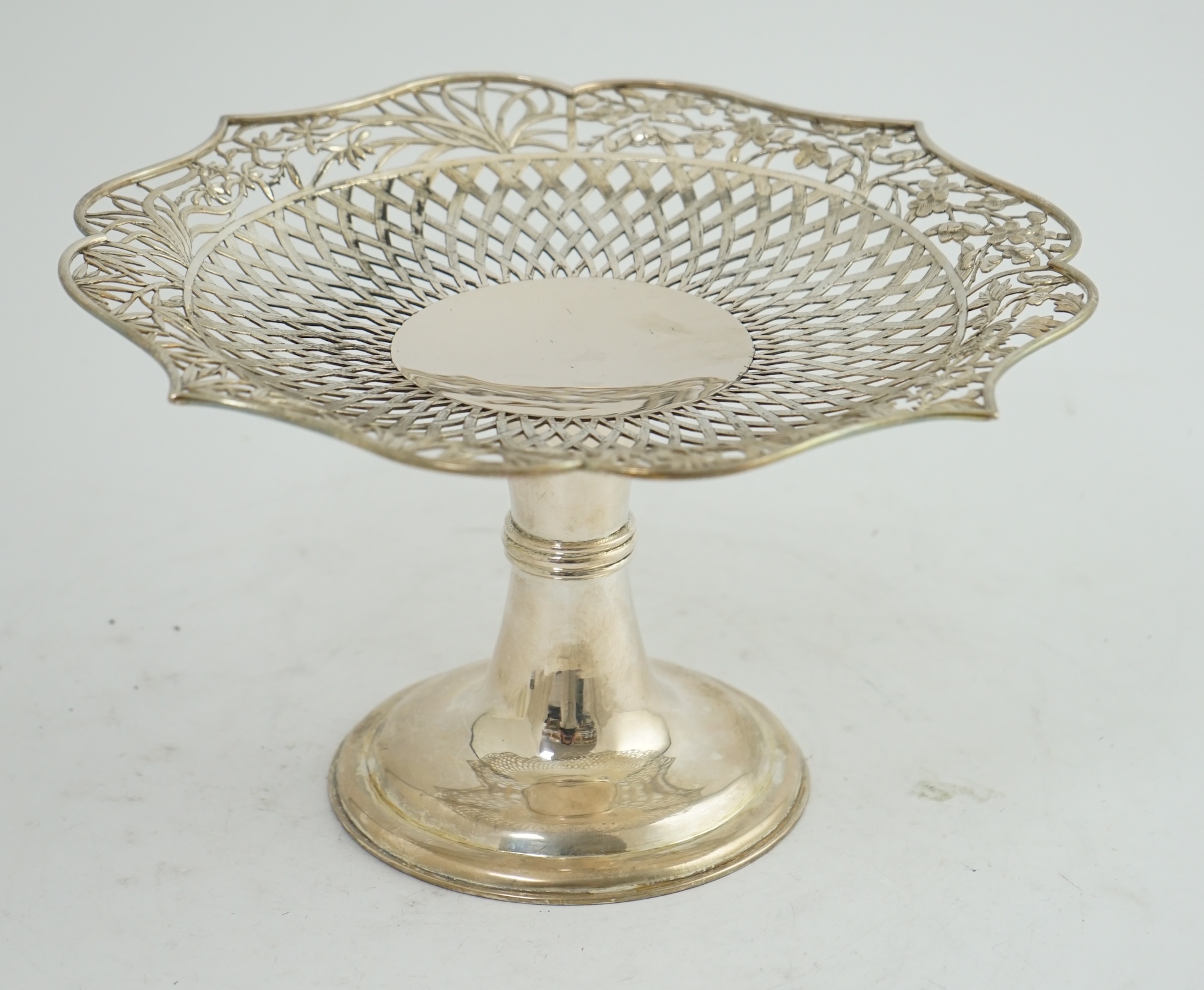 A late 19th/early 20th century Chinese Export pierced silver tazza, by Kucheung